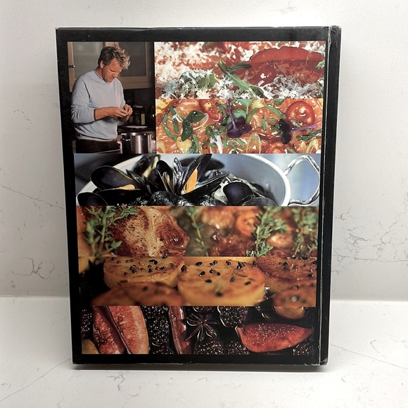 GORDON RAMSAY’S Fast Food Cookbook - Picture 7 of 7